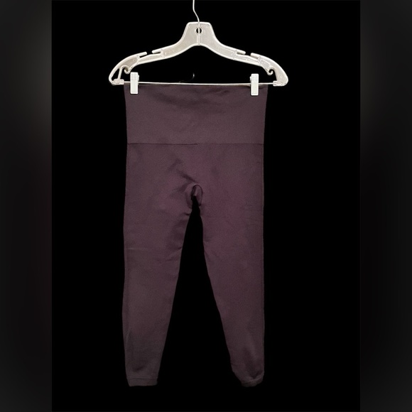 Spanx Cropped Leggings - Picture 2 of 3